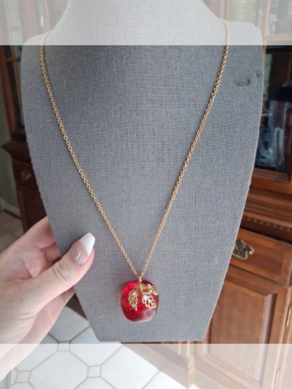 32 inch Avon Apple necklace